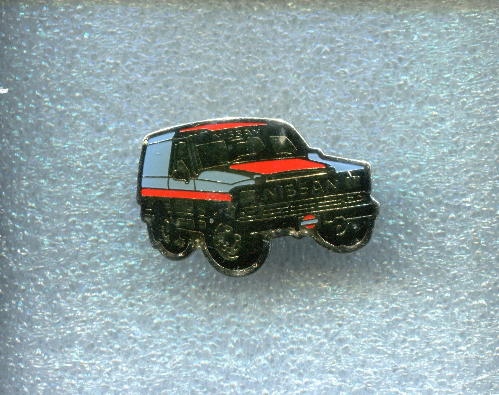 Placchette & Badge: NISSAN – Usato da Winterthur venduto da Sammleroase