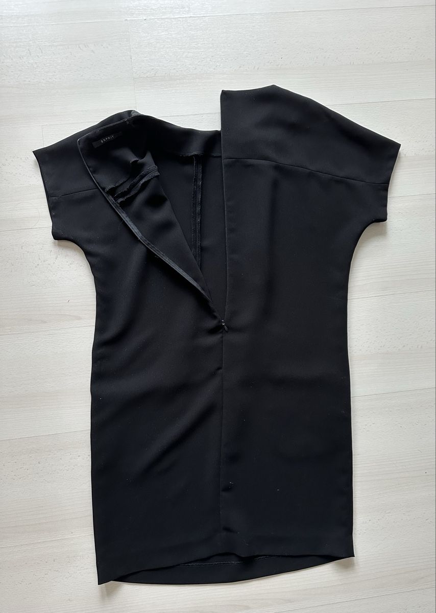 Esprit Vestiti: Très belle Robe ESPRIT noire, taille 38 – Nuovo (secondo la descrizione) da Monthey venduto da Ben1 2