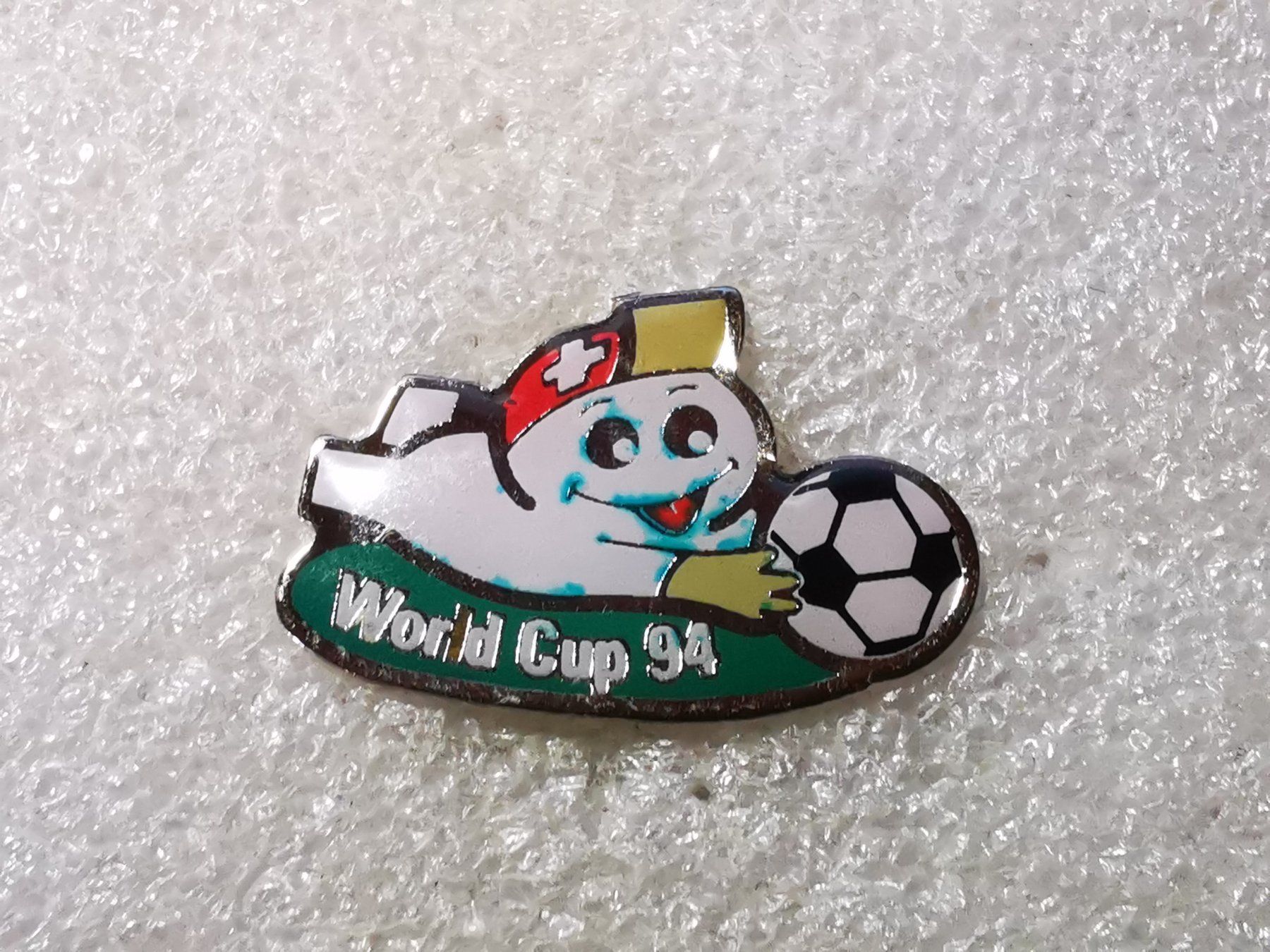 Placchette & Badge: Ansteckpin 73: Maga Bio – Usato da Oppligen venduto da Pin-Fall-Shop