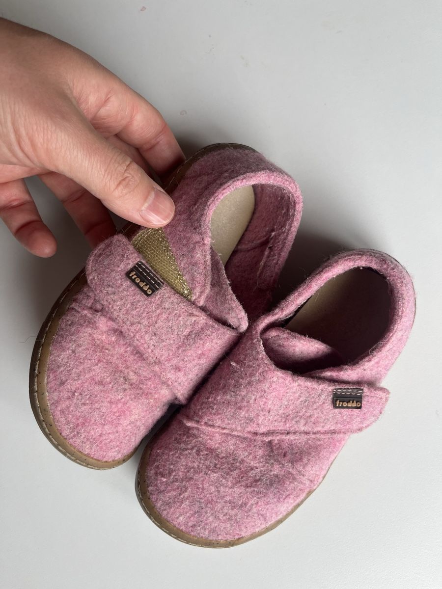 Froddo Schuhe für Jungen: Froddo Barefoot Slippers Size 27, Pink Wool – Gebraucht aus Meierskappel von AlexYez 3