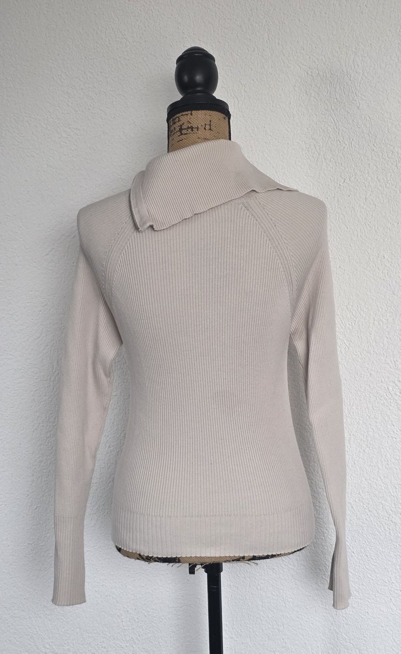Stradivarius Maglioni & Felpe: Schicker Stradivarius Pullover mit Reissverschluss, Gr. L – Nuovo (secondo la descrizione) da Rheinsulz venduto da Gilea 4