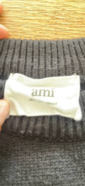 Pulls & Sweat-shirts: Ami Paris Sweater Schwarz Grösse S – D'occasion à Roggliswil par trek01 1