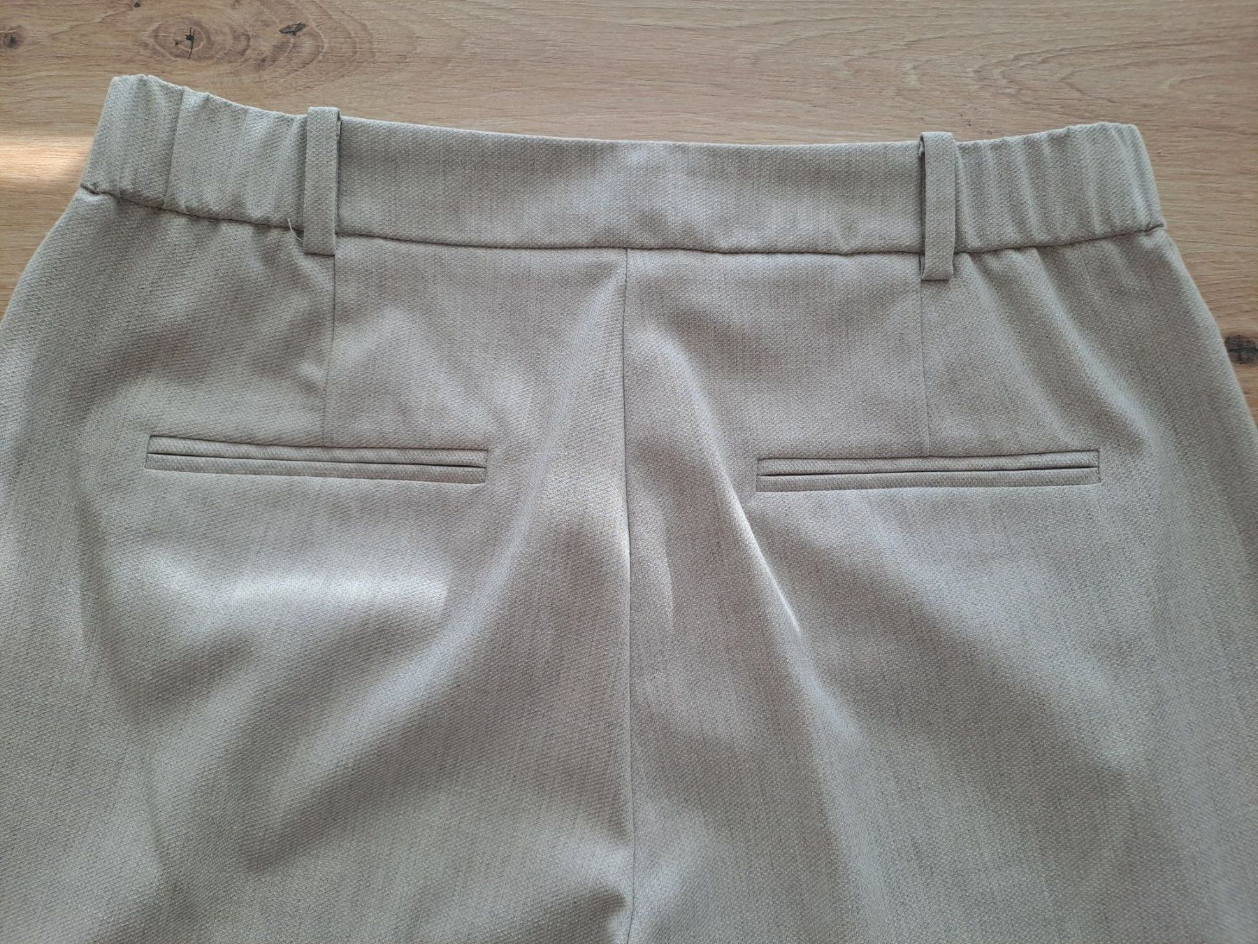 C&A Pantaloni: Bundfalten-Hose beige C&A 36 – Nuovo (secondo la descrizione) da Volketswil venduto da ronbons 7