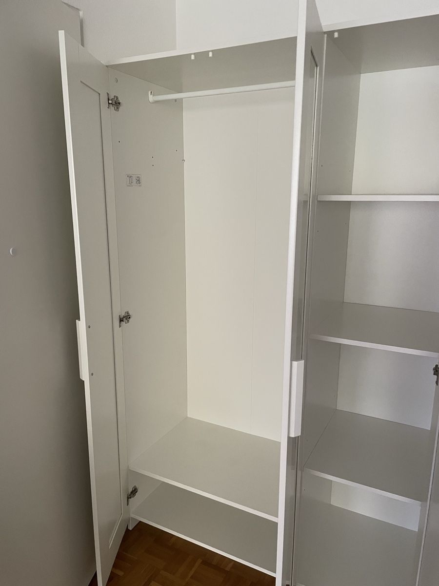 Schränke: Kleiderschrank Ikea Brimnes – Gebraucht aus Otelfingen von 19C90 4