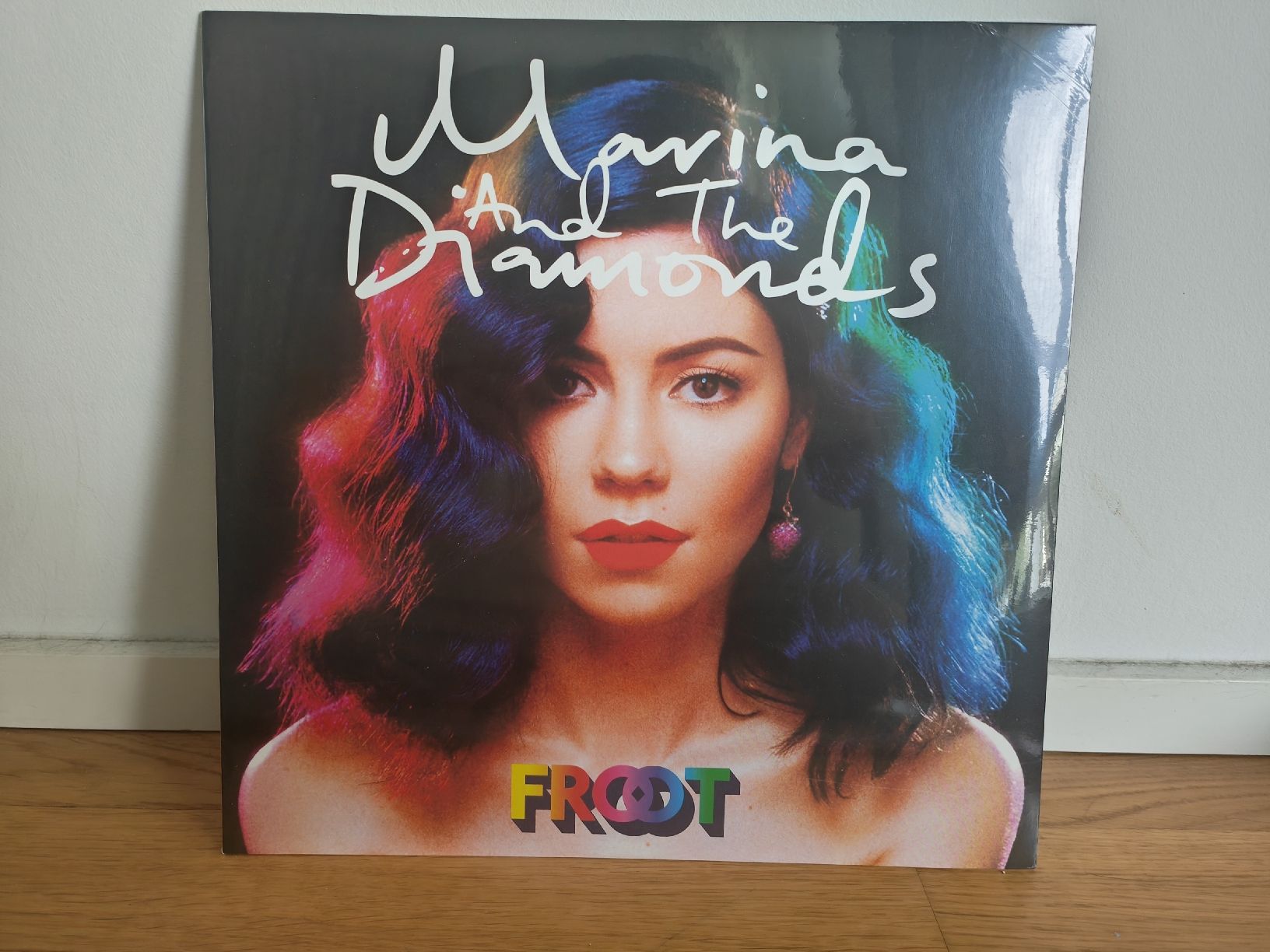 Dischi in vinile: Marina and The Diamonds - FROOT Vinyle – Nuovo e nell'imballaggio originale da Grand-Lancy venduto da rem_d5vl