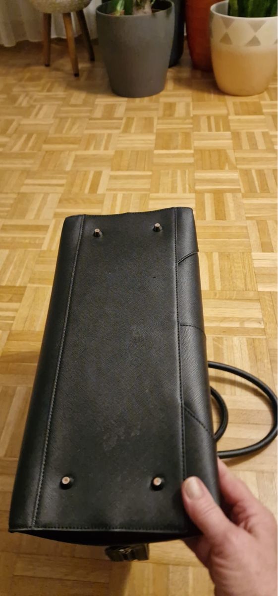Borse da donna: Schicke schwarze Richmond Handtasche – Usato da St. Gallen venduto da mania03 2