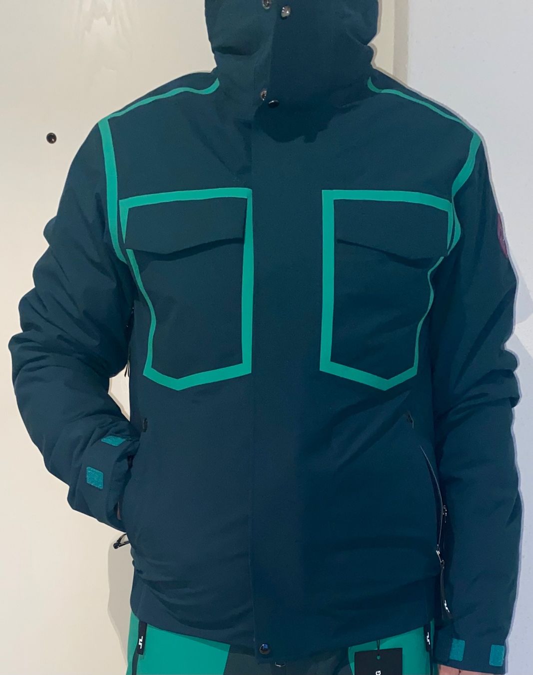 Lindeberg Jacken: J.Lindeberg Ski/Snowboard Jacke grün – Neu und originalverpackt aus Altendorf von Jeshy15