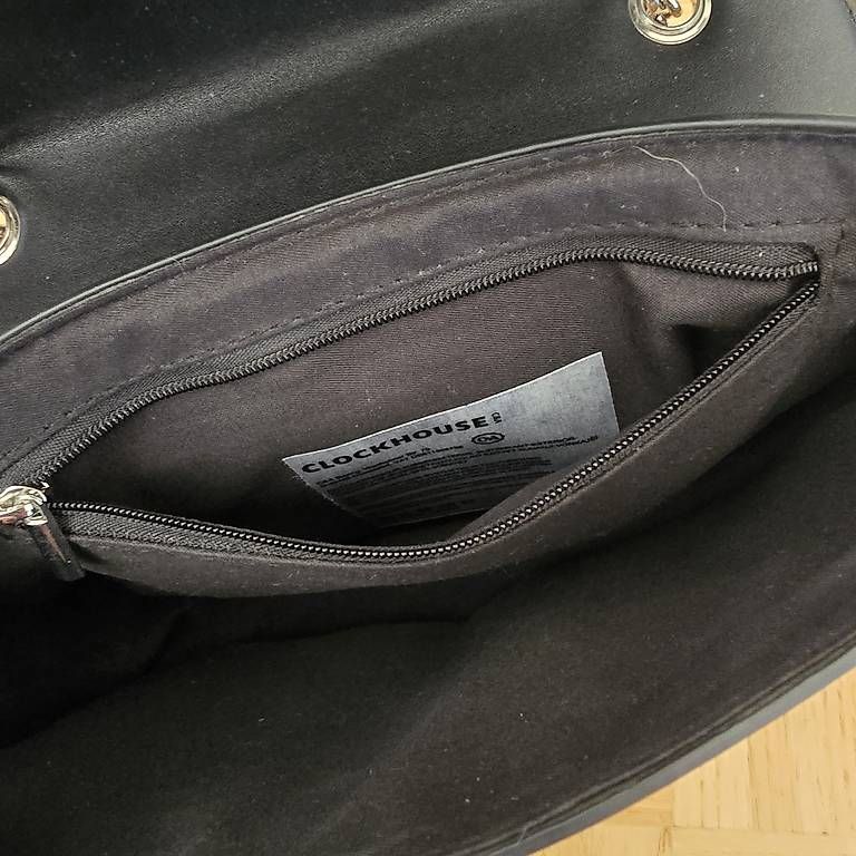 Taschen für Damen: Clockhouse Black Bag – Gebraucht aus Basel von DaniJohni 1