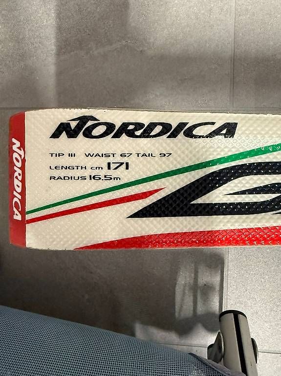 Sci: Sci Nordica 171cm  sci race/carving – Usato da Torre venduto da SandStorm1994 1