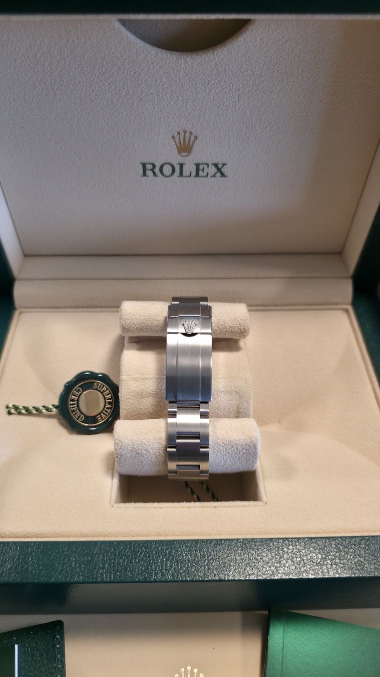 Rolex Orologi: Rolex Explorer Ref. 124270 36mm – Usato da Zufikon venduto da SecondSound.CH 3