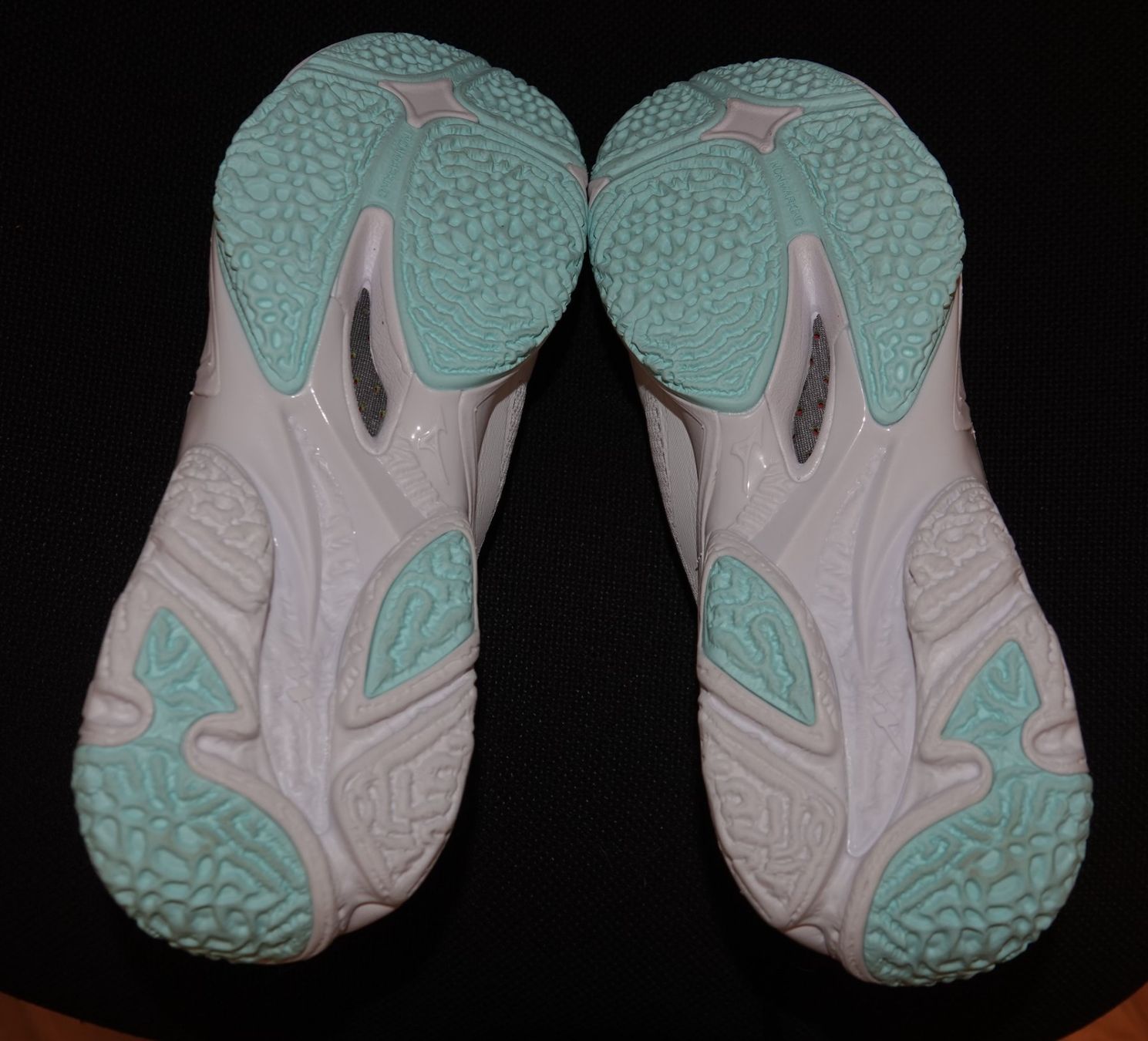 Mizuno Scarpe da donna: MIZUNO Hallenschuhe Damen – Nuovo (secondo la descrizione) da Emmenbrücke venduto da thewi52 2