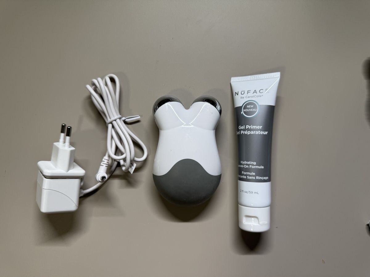 Nuface Soins du visage: NuFace Mini Facial Device – D'occasion à Adliswil par gam_hcp8 1