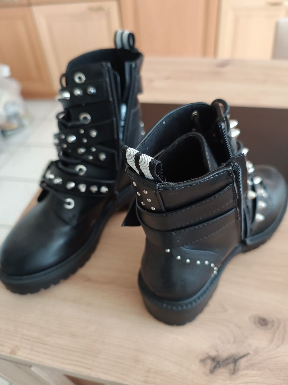 Damenschuhe: Bikerschuhe grösse 36 – Neu (gemäss Beschreibung) aus Pfäffikon SZ von Elendir 1