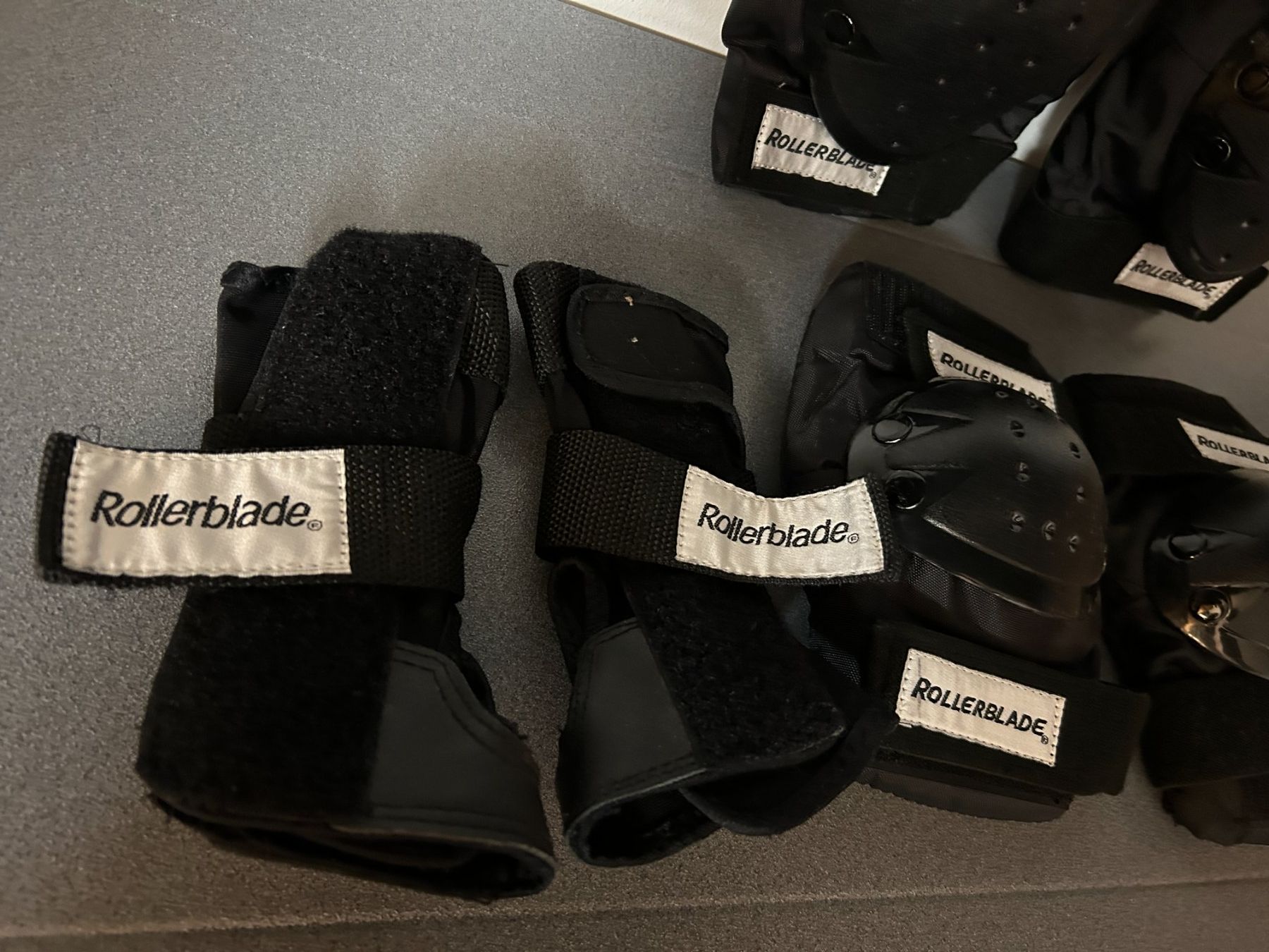 Protezioni & Imbottiture: Rollerblade Protektoren-Set (Set de protection) – Usato da Küsnacht ZH venduto da filo_fila8700 2