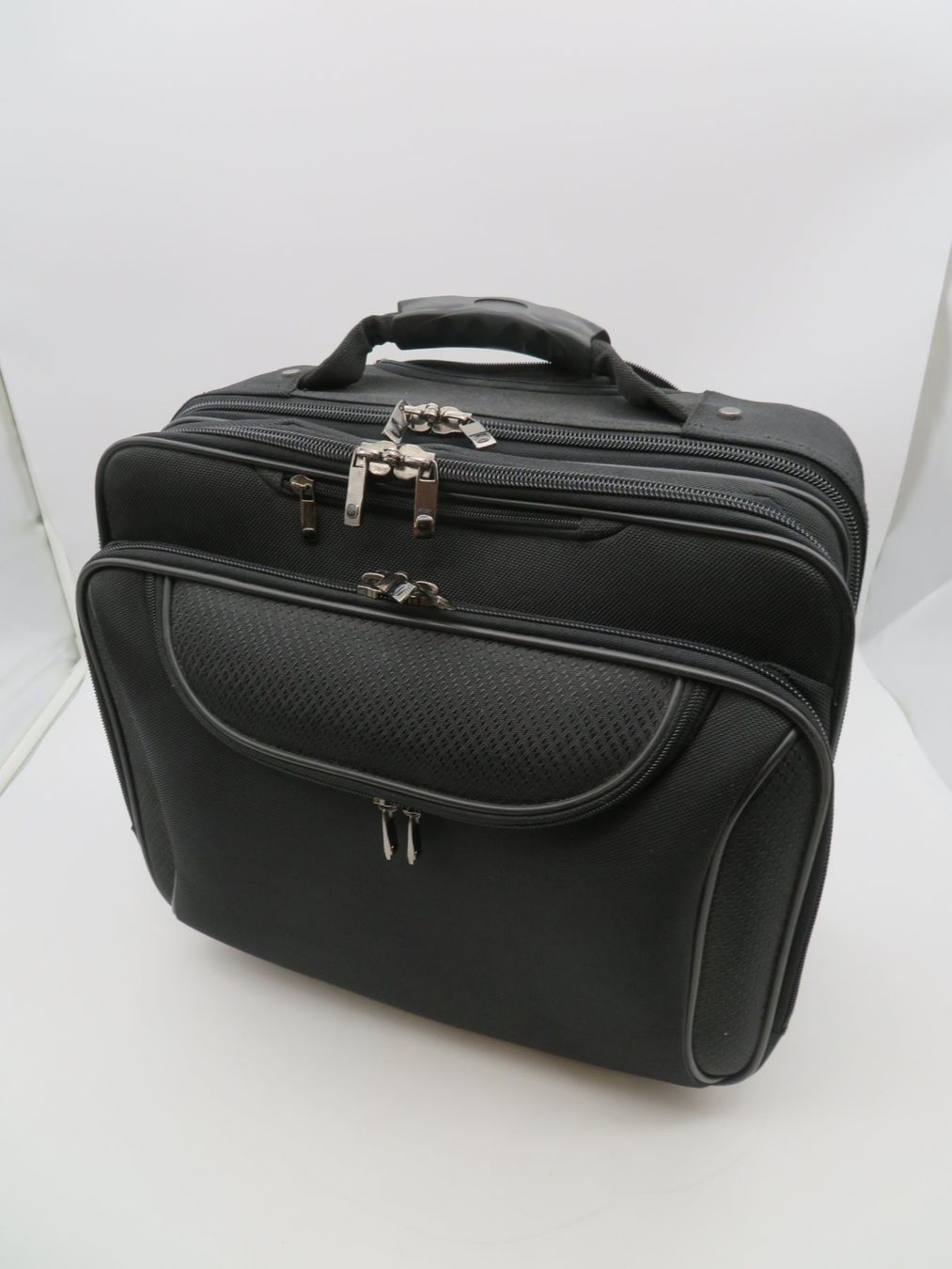 Valigie & Borse: Business Aktenkoffer mit Rollen – Usato da Reinach BL venduto da WBZ-Flohmarkt