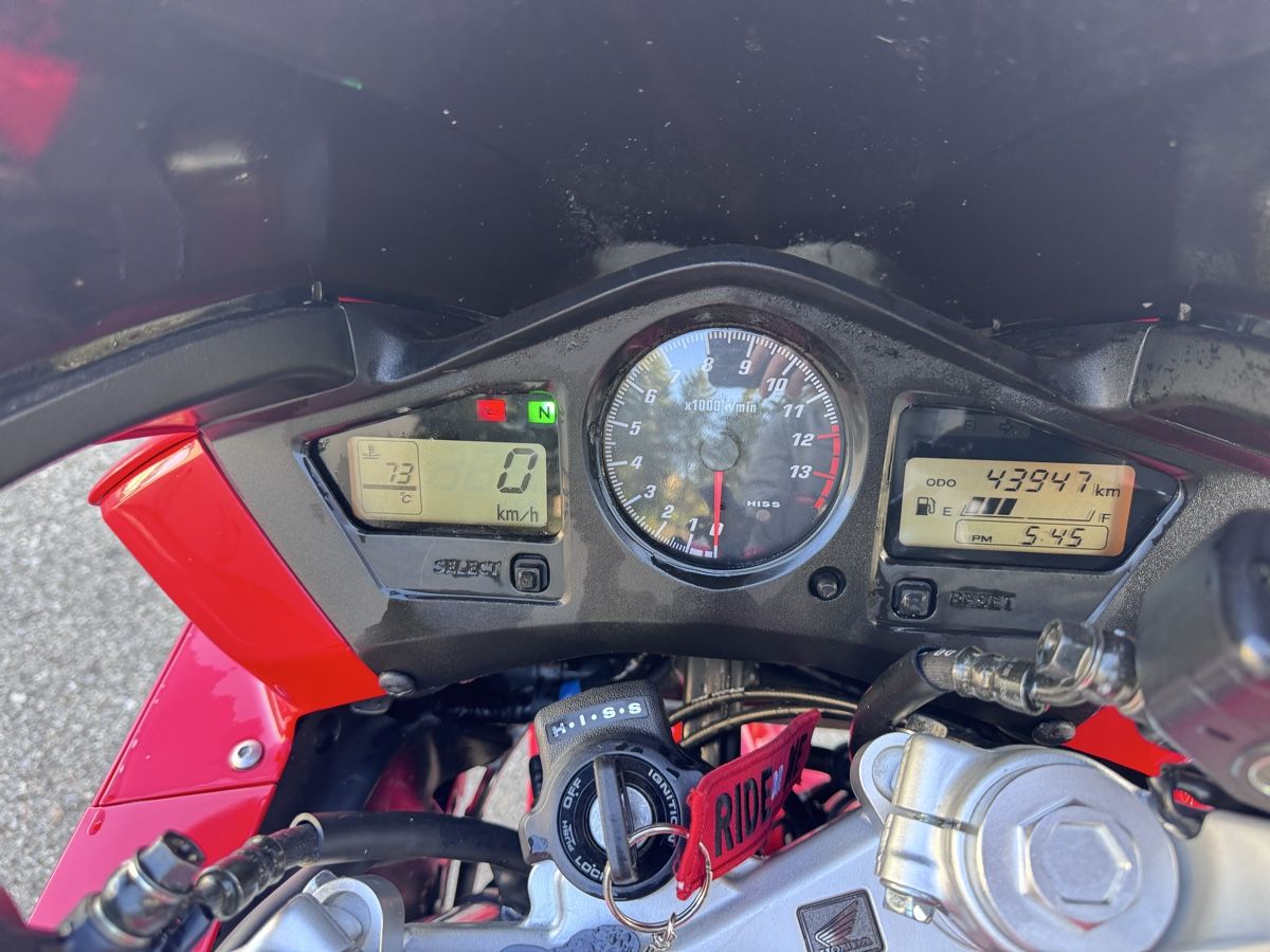 Honda Strada: Honda Vfr 800 vtec – Usato da Le Mouret venduto da nad_v2dw 2
