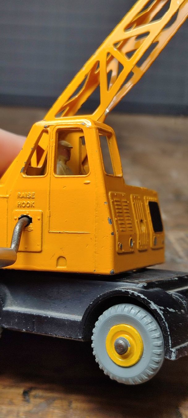 Dinky Toys Modellautos: Wunderschönes altes Modellauto von Dinky Toys – Gebraucht aus Gelterkinden von MYSTOREFORYOU4460 3
