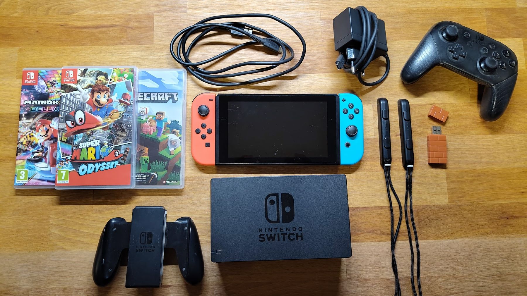 Nintendo Console: Nintendo Switch inkl. Zubehör – Usato da Zürich venduto da J.Gimple