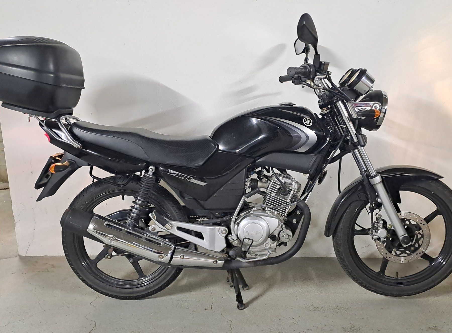 Yamaha Strada: Yamaha YBR 125 ab MFK – Usato da Mühleberg venduto da Vladan83 2