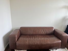 Charmantes Ledersofa braun
