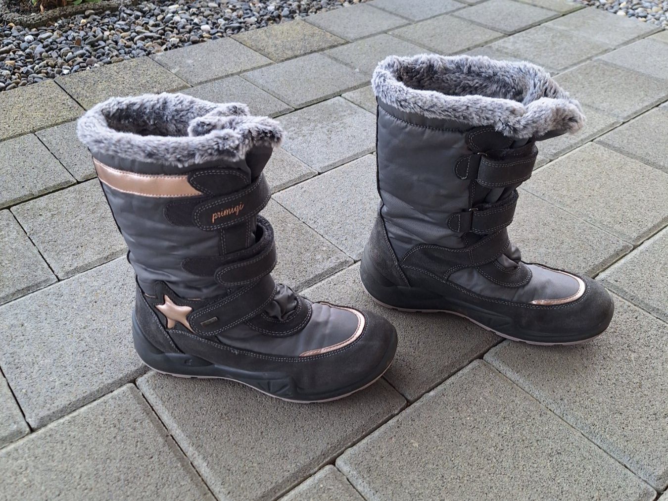 Primigi Scarpe per ragazzi: Kinder Winterschuh Primigi Grösse 39 – Usato da Krattigen venduto da Smudo66