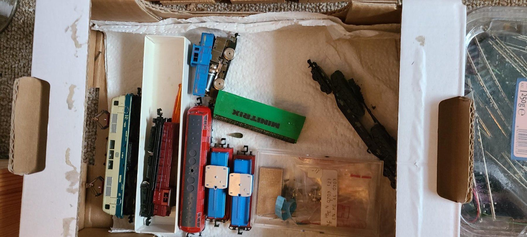 Roco Modelleisenbahnen: Modelleisenbahn-Anlage – Gebraucht aus Winterthur von Wule 4