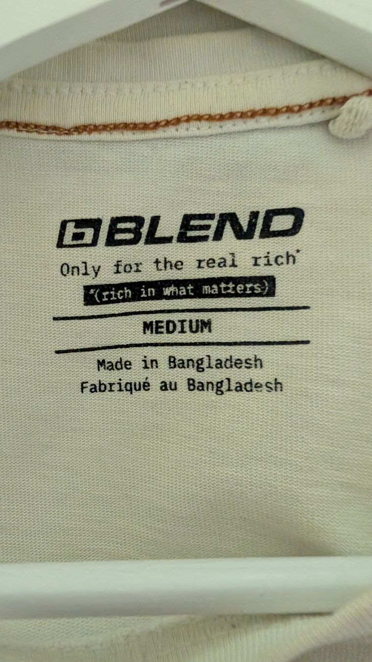T-shirt: BLEND T-Shirt "Walrus Captain" | Grösse M | weiss – Usato da Wädenswil venduto da coconut1289 3