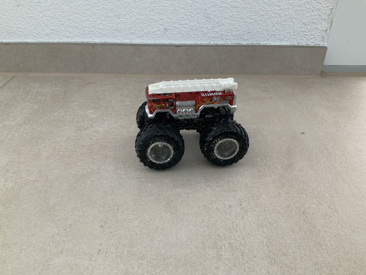 Giocattoli: HOT WHEEL – Usato da Neuenegg venduto da CarreraT