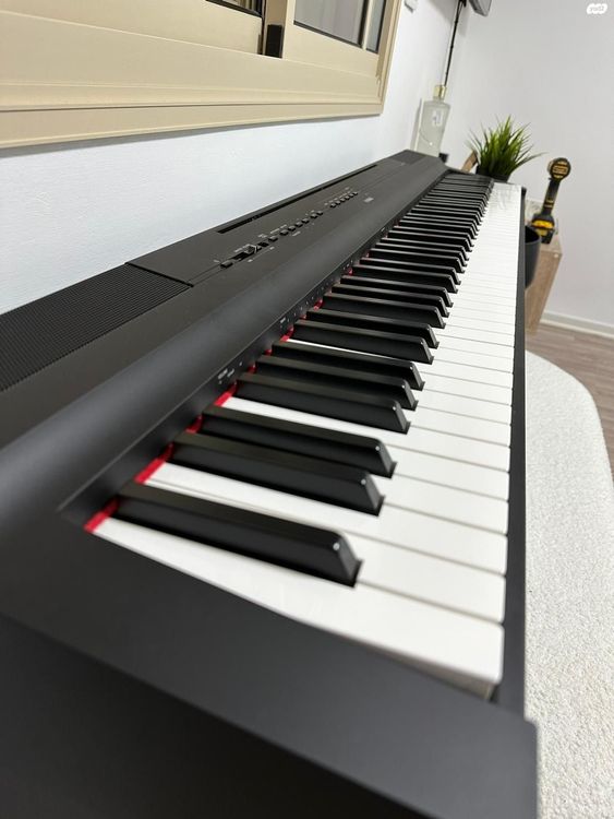 Yamaha P125 Black (sehr selten gebraucht !) Kaufen auf Ricardo