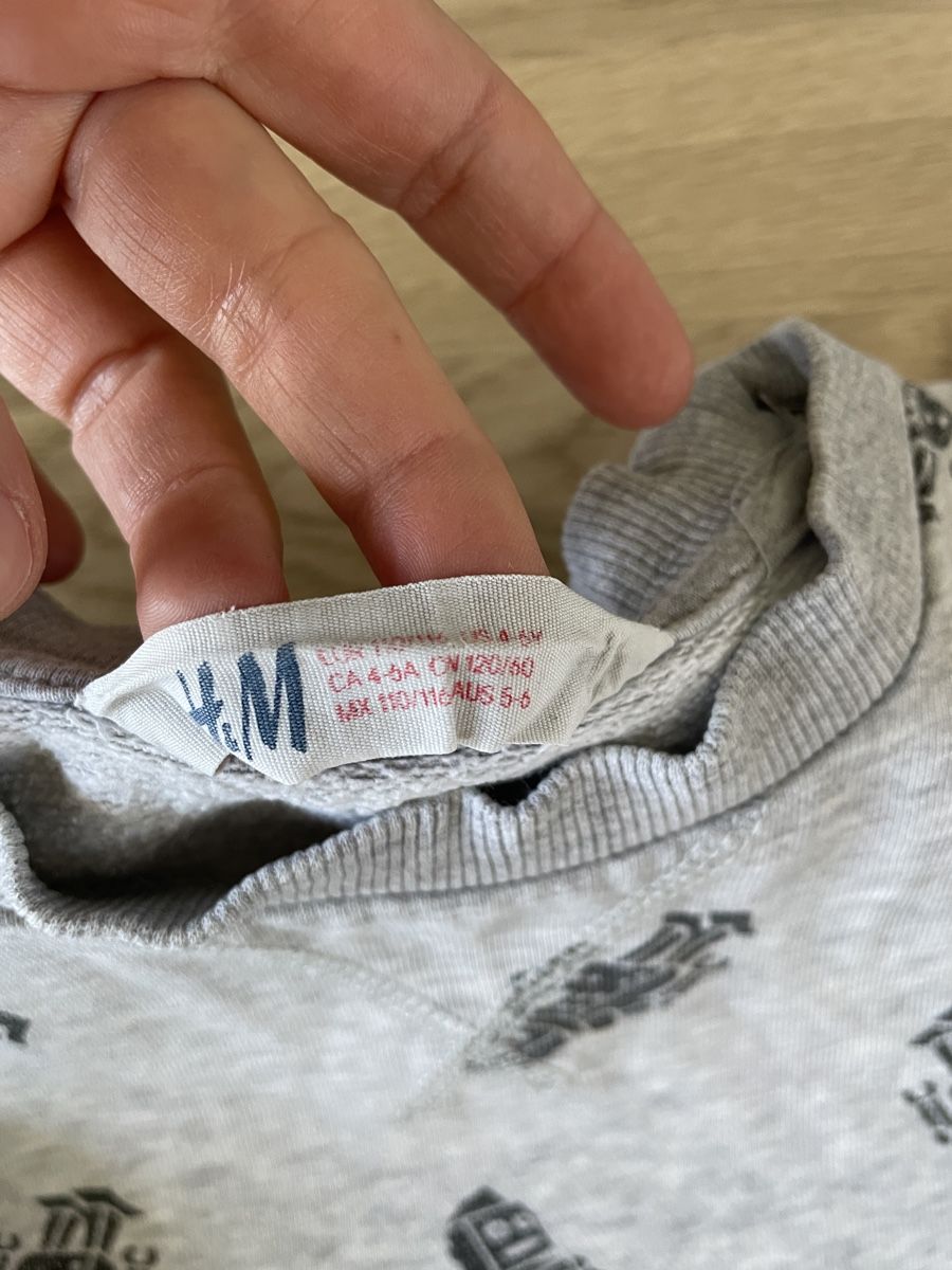 H&M Pulls et sweat-shirts: Kinder Pullover | H&M | Grösse 110/116  – D'occasion à Zürich par samira12382 1