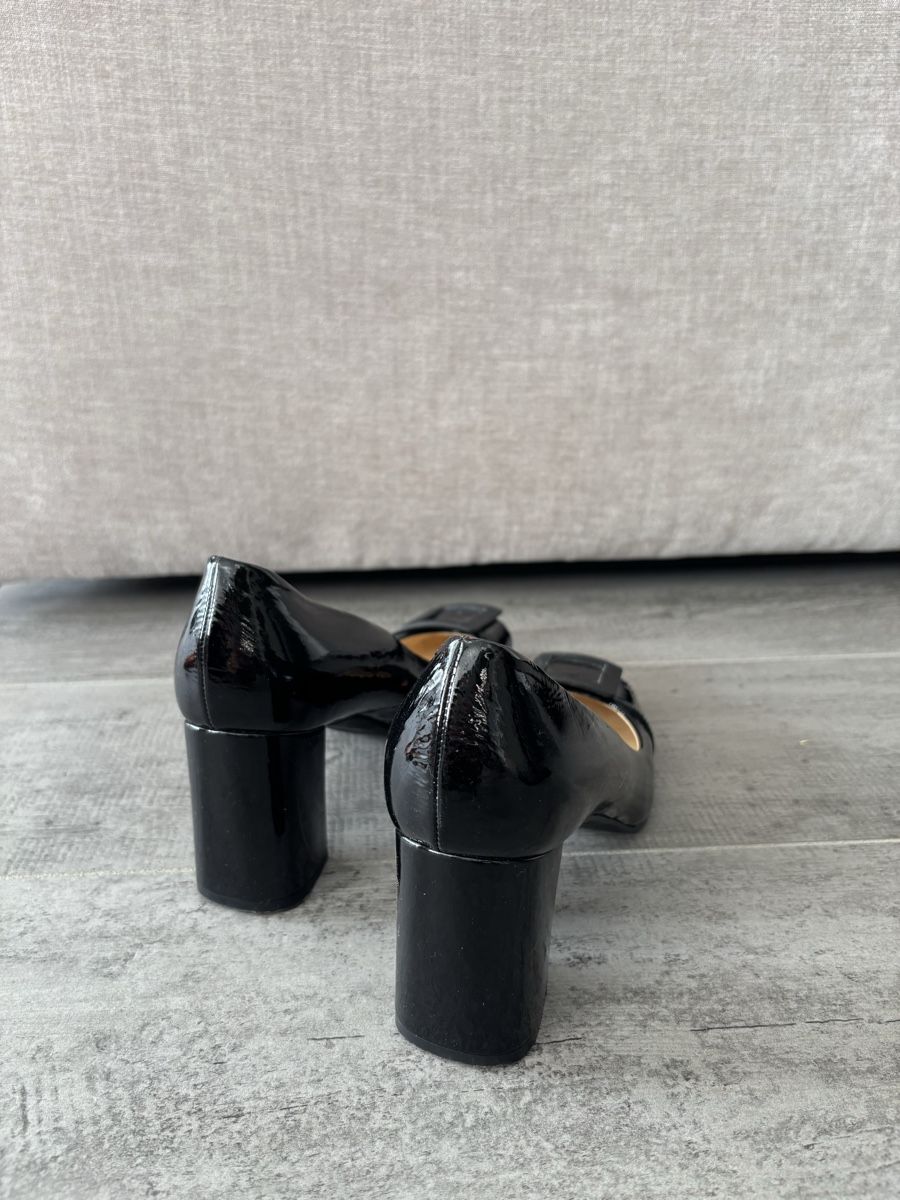 Scarpe da donna: Escarpins vernis noirs chic et élégants pointure 40 – Usato da Savièse venduto da aly_zc2h 2