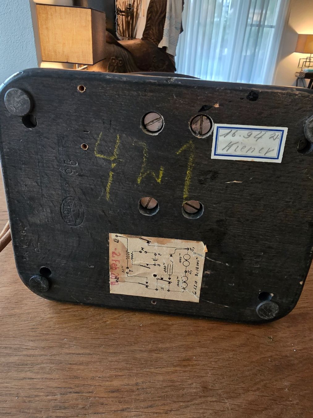 Telefone: Antikes Telefon Protos – Gebraucht aus Hüntwangen von Scarciglias-Antiques 4