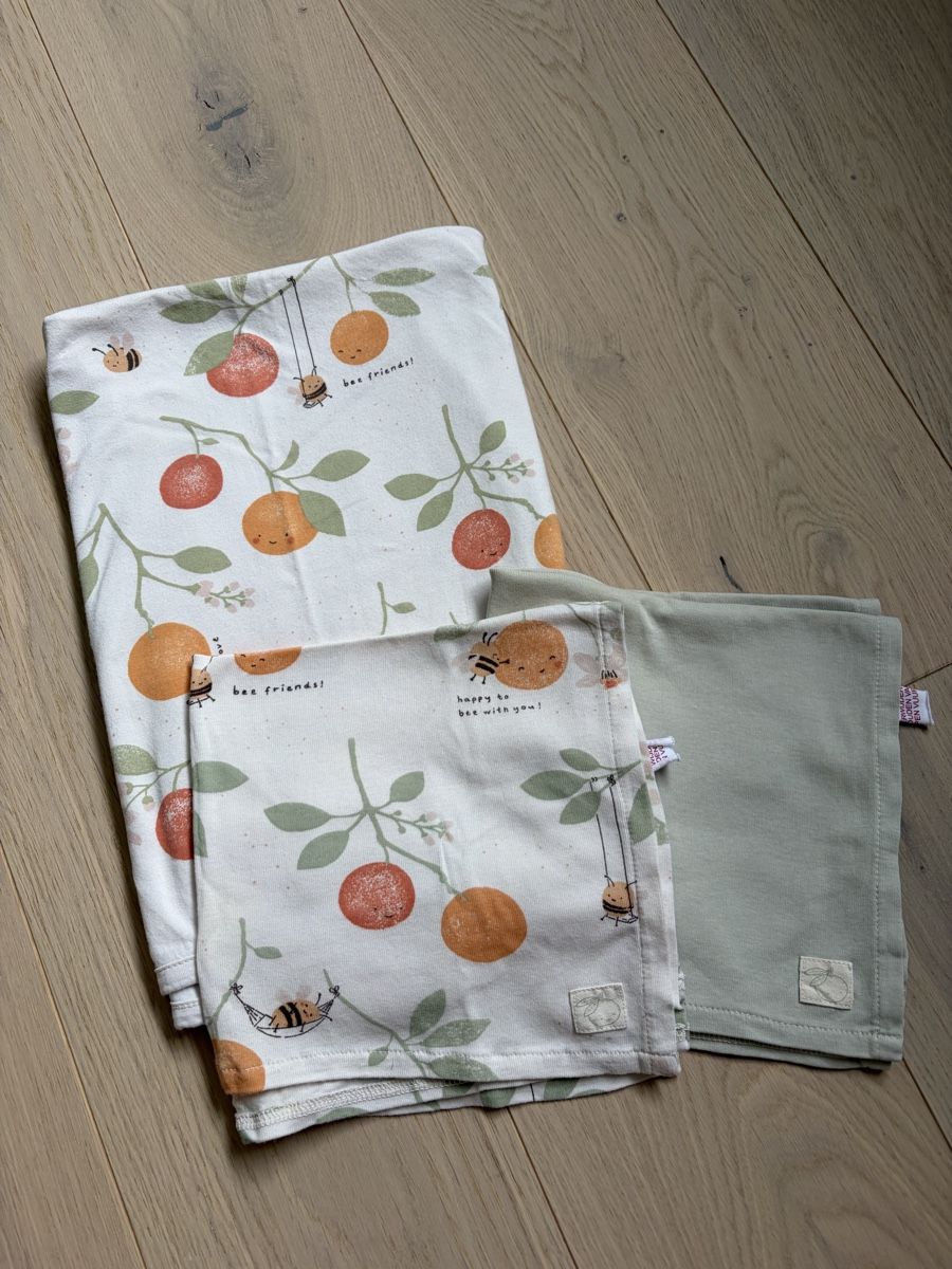 Coperte: Decke & Tücher H&M – Nuovo (secondo la descrizione) da Müllheim Dorf venduto da mbr_5hcg