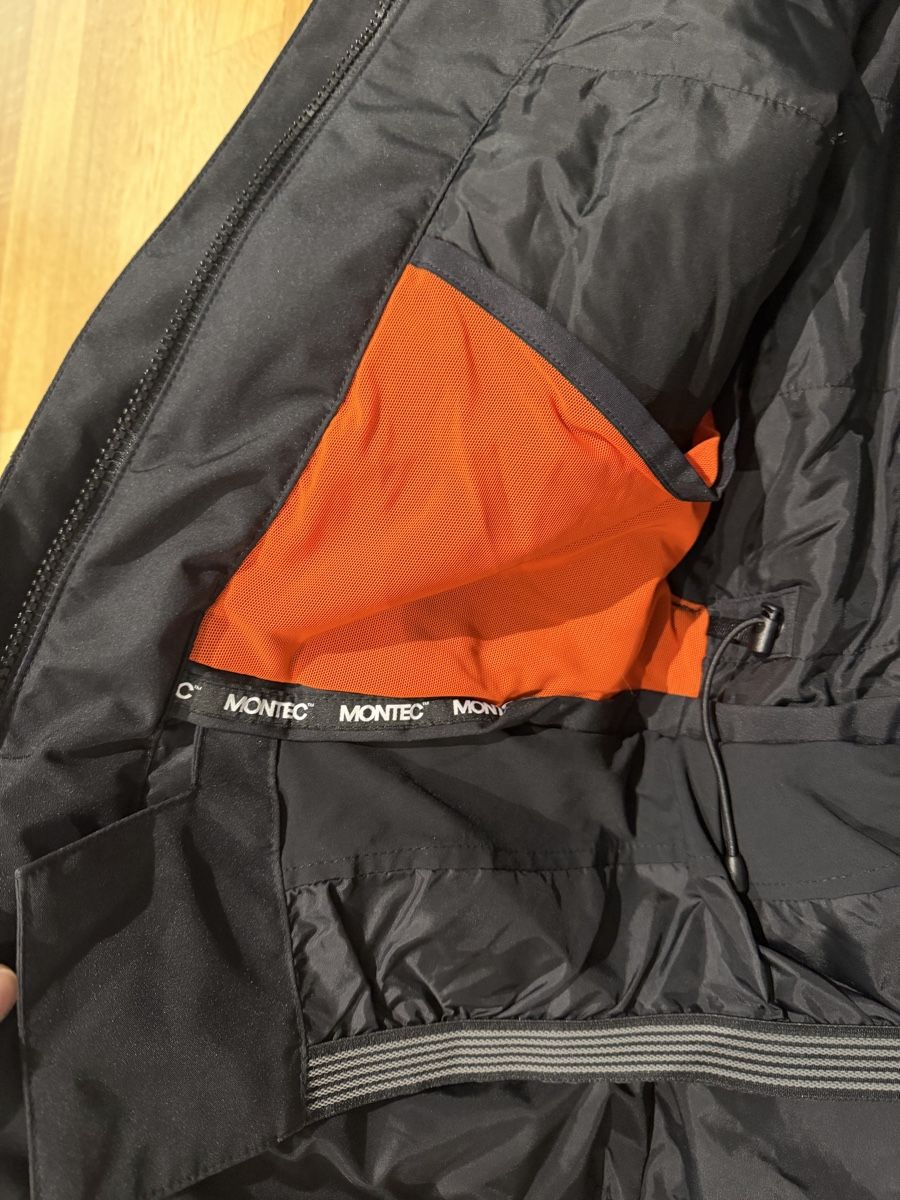 Montec Vestes: Montec Ski Jacke (S) – D'occasion à Brunnen par nin_zx2s 3