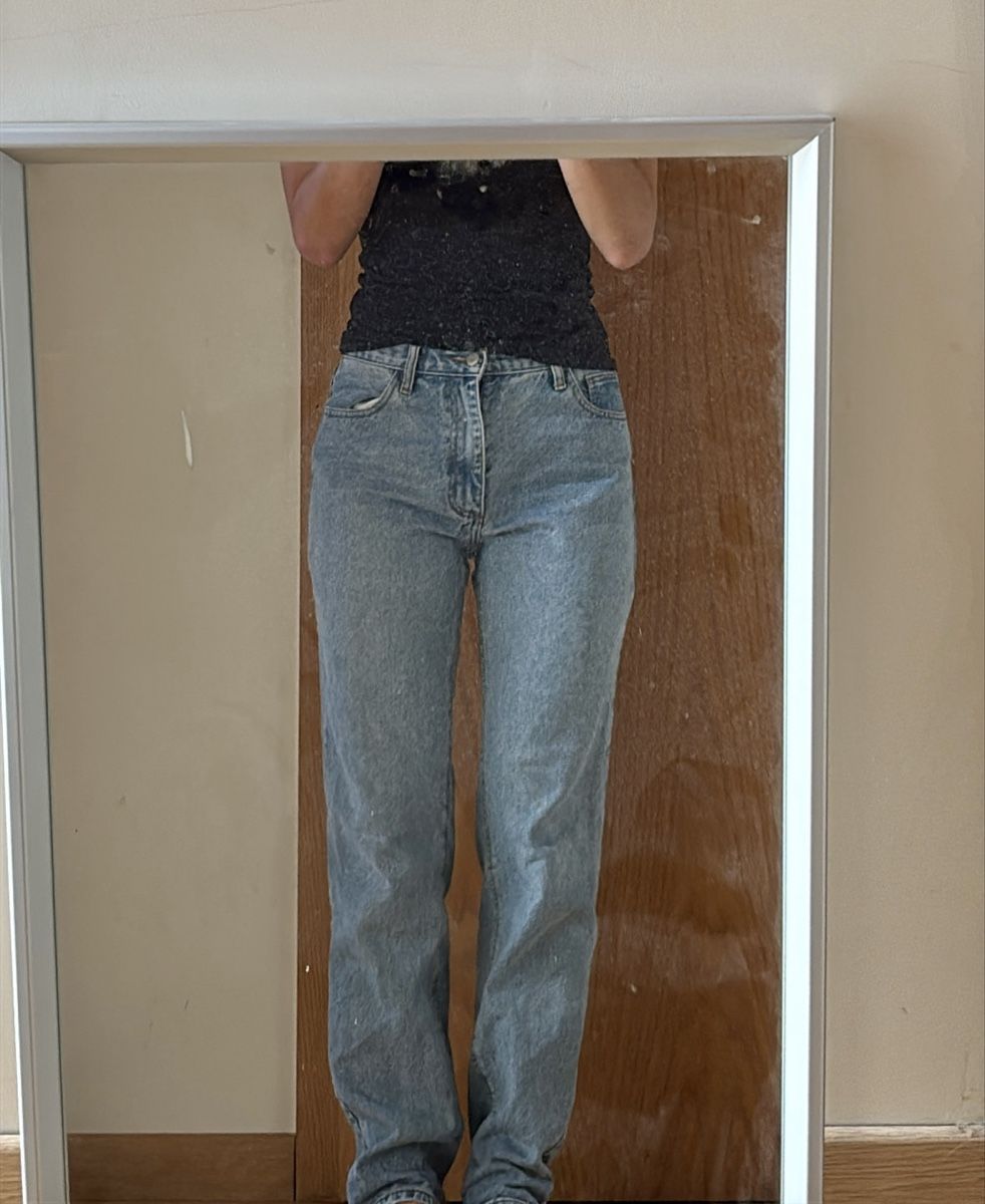 Brandy Melville Jeans: Light wash brandy melville jeans – Usato da Commugny venduto da n_a_m2tv 1