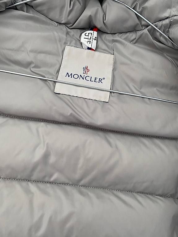Jacken: Moncler, Gr.8 – Gebraucht aus Minusio von may_5qgr 1