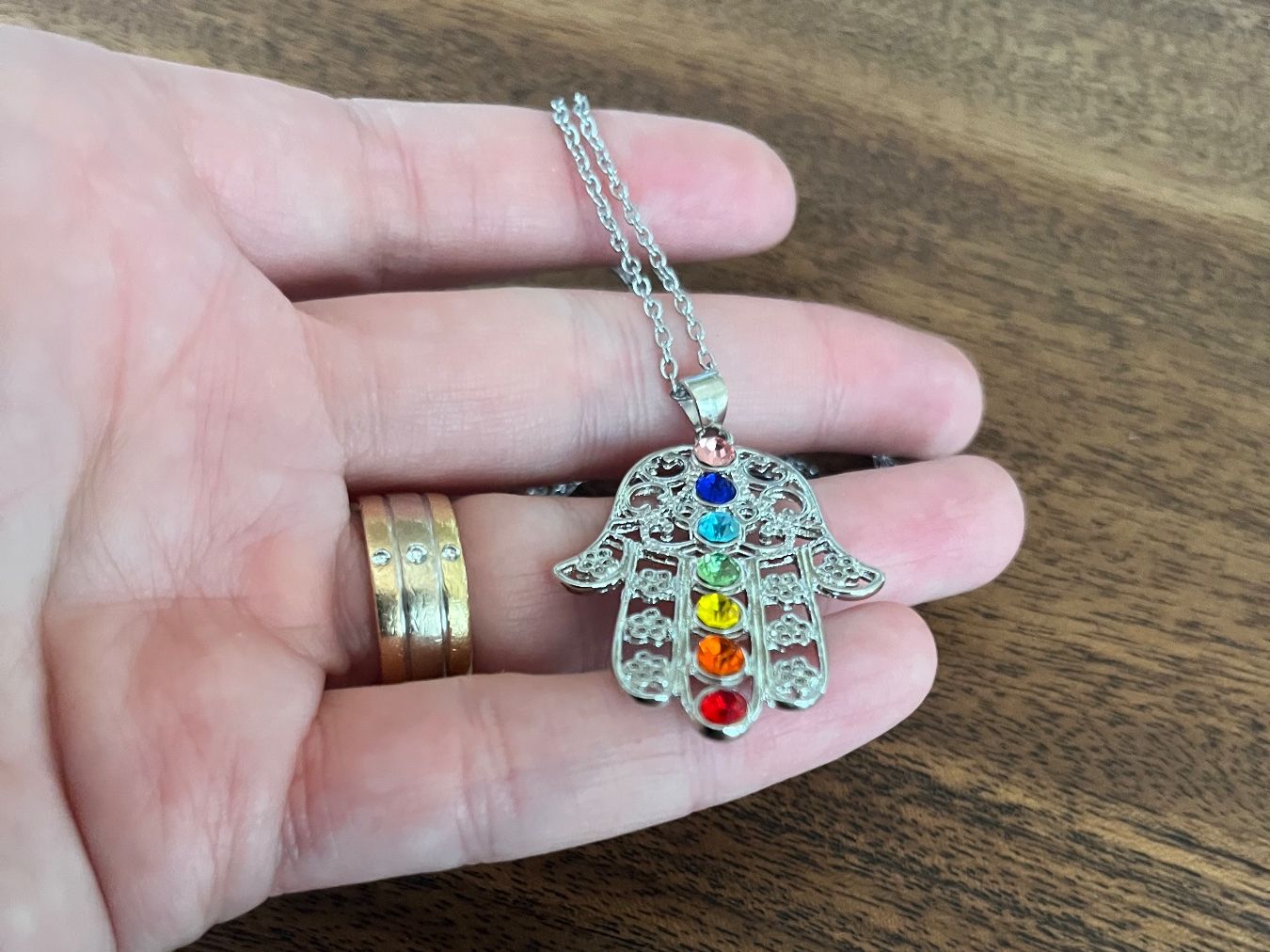 Ciondoli: Hamsa Kette mit Chakra Steinen – Nuovo e nell'imballaggio originale da Gams venduto da Mariawicca 4