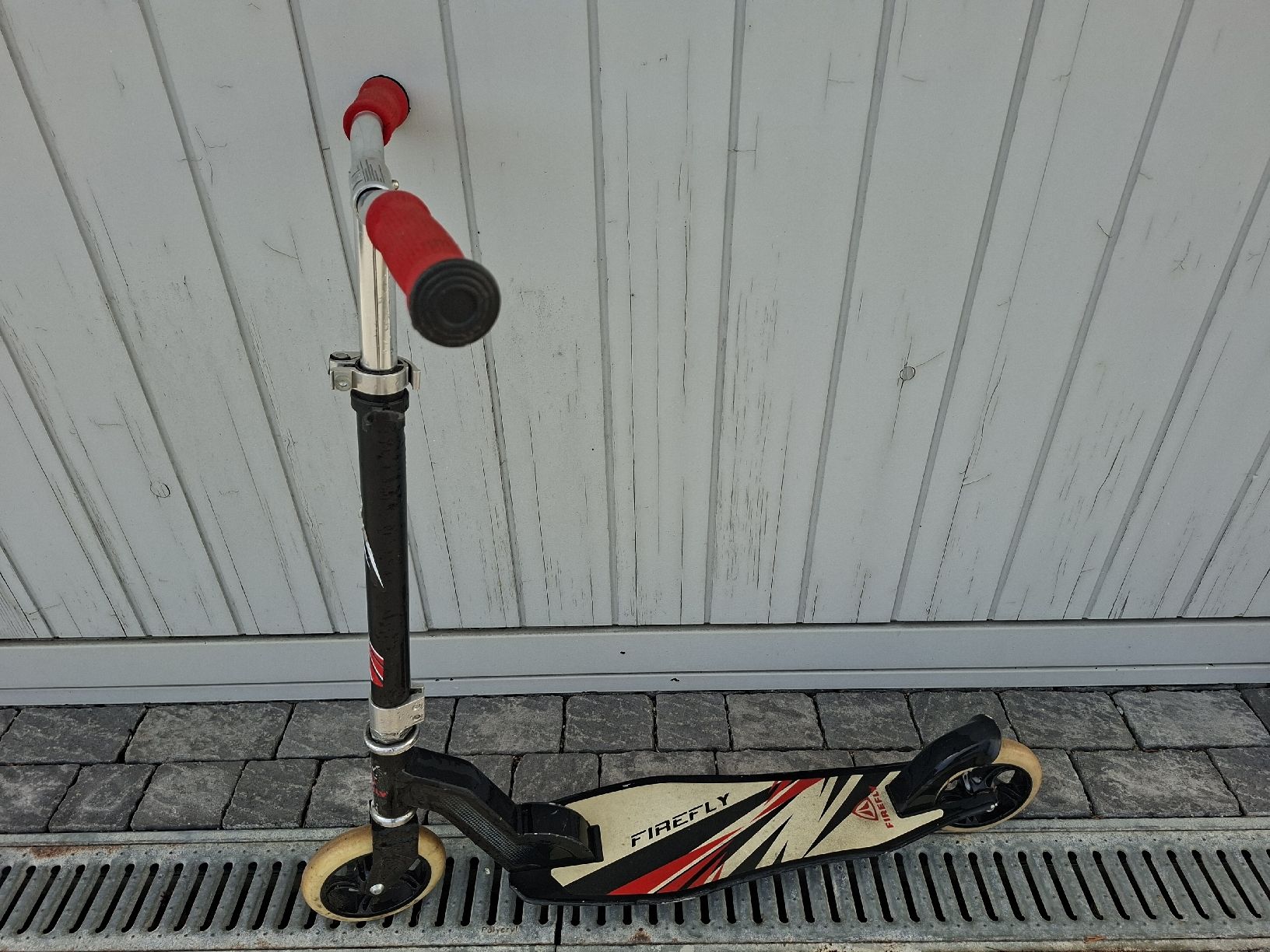 Kickboard: Kickboard Firefly / Scooter für Kinder – Gebraucht aus Sempach von let_bvl5 5