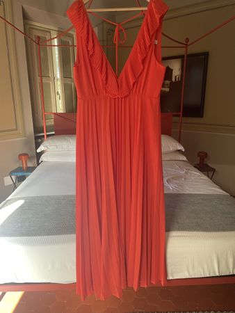 Zara Sommerkleid XL – Luftig, elegant & in leuchtendem Koral