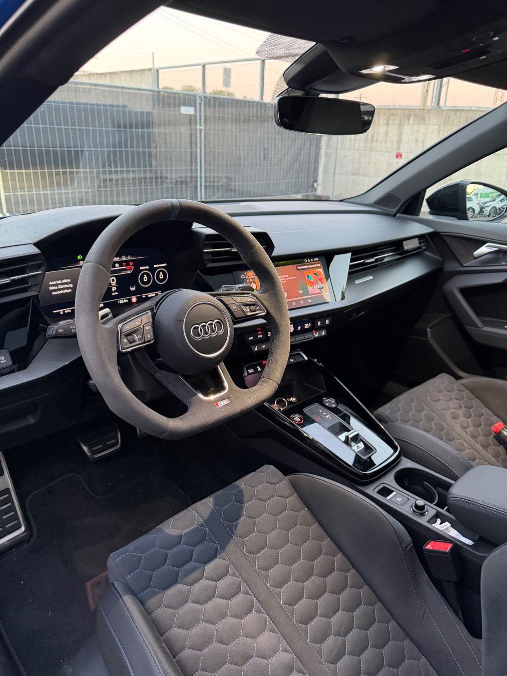 Audi Automobili: Audi RS3 2.5 Performance Edition – Usato da Bern venduto da L_47 3