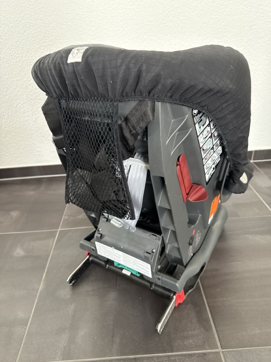 Britax Römer Seggiolini per auto: Kindersitz Römer Autositz Grau/Schwarz – Usato da Dulliken venduto da Pathat81 1
