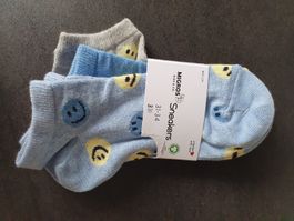 3 Stück neue Sneaker Socken gr 31-34