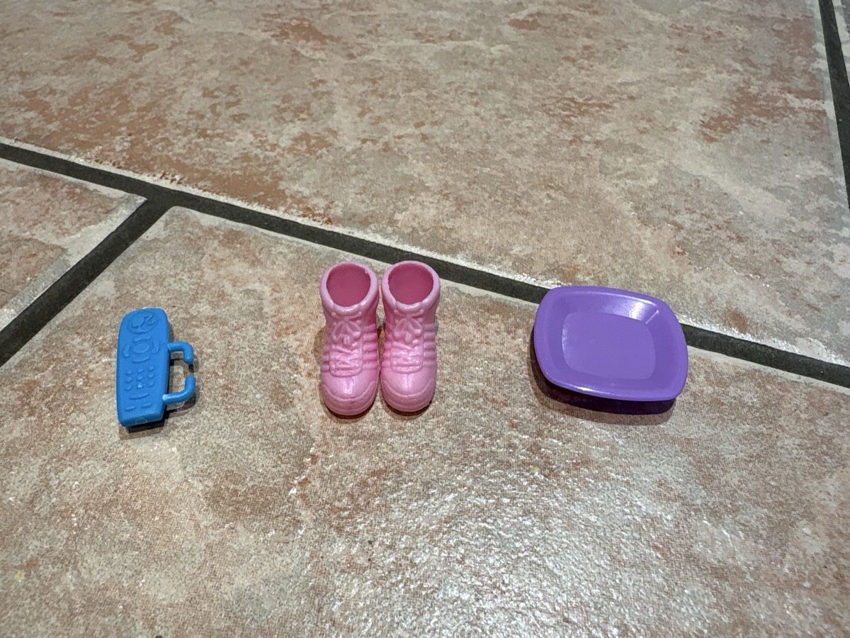 Spielzeuge: Barbie Camper 3 in 1 – Gebraucht aus Freienwil von leonie84 1