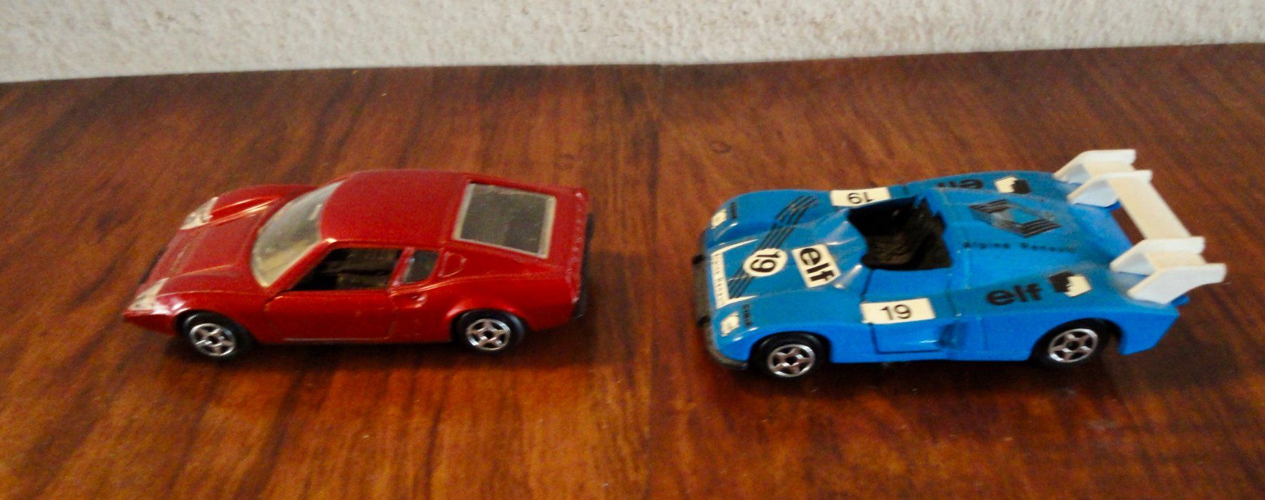 Modellini d'auto: Modellauto Renault Alpine A 440 + Ligier JS2 – Usato da Wädenswil venduto da LIS11 1