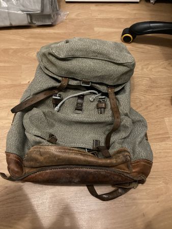 Schweizer Militär Rucksack Armeesack Leder Canvas gut erhalt