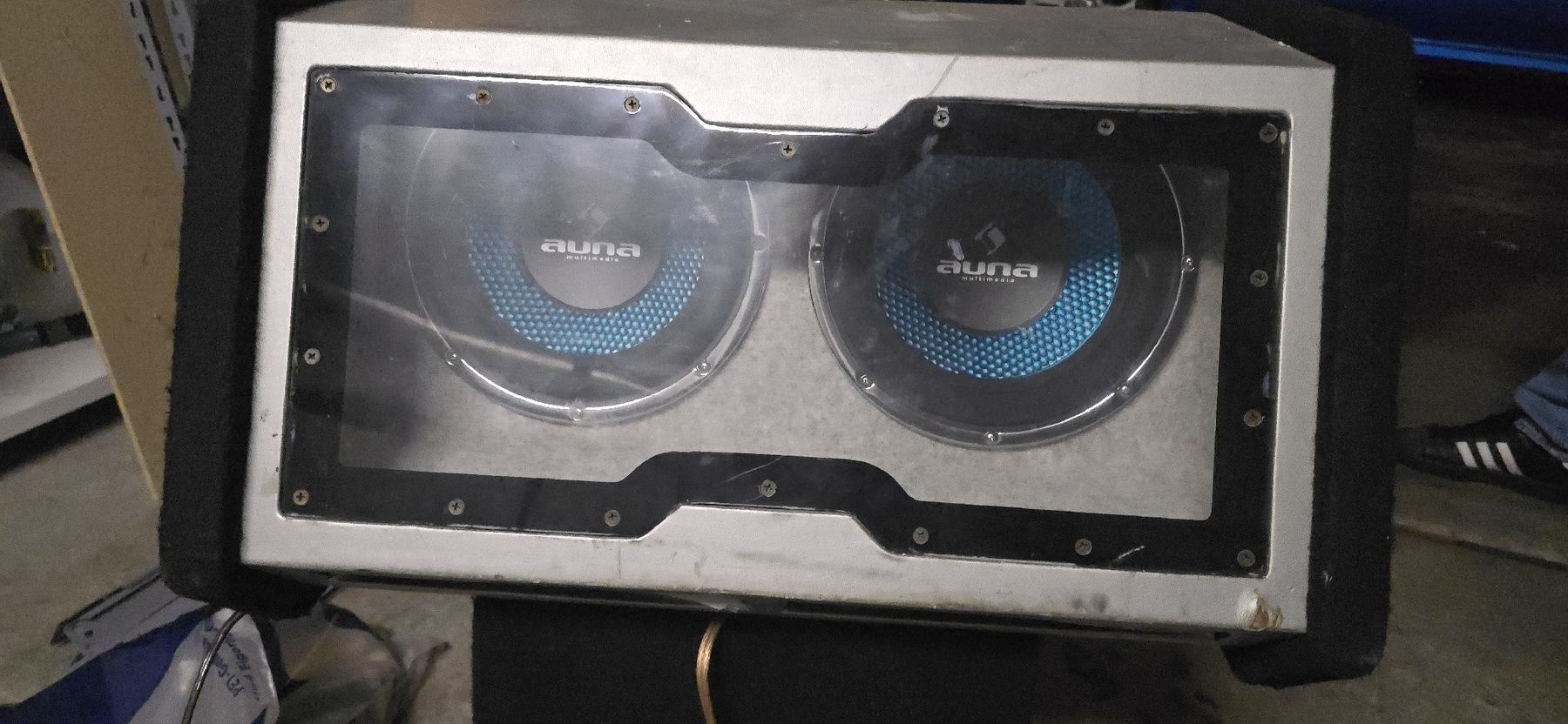 Lautsprecher: Subwoofer mit LED – Gebraucht aus Dübendorf von emiremco