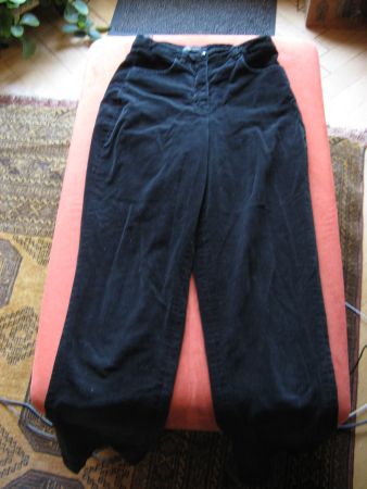 Hose Globus Essentials Gr. 34 schwarz