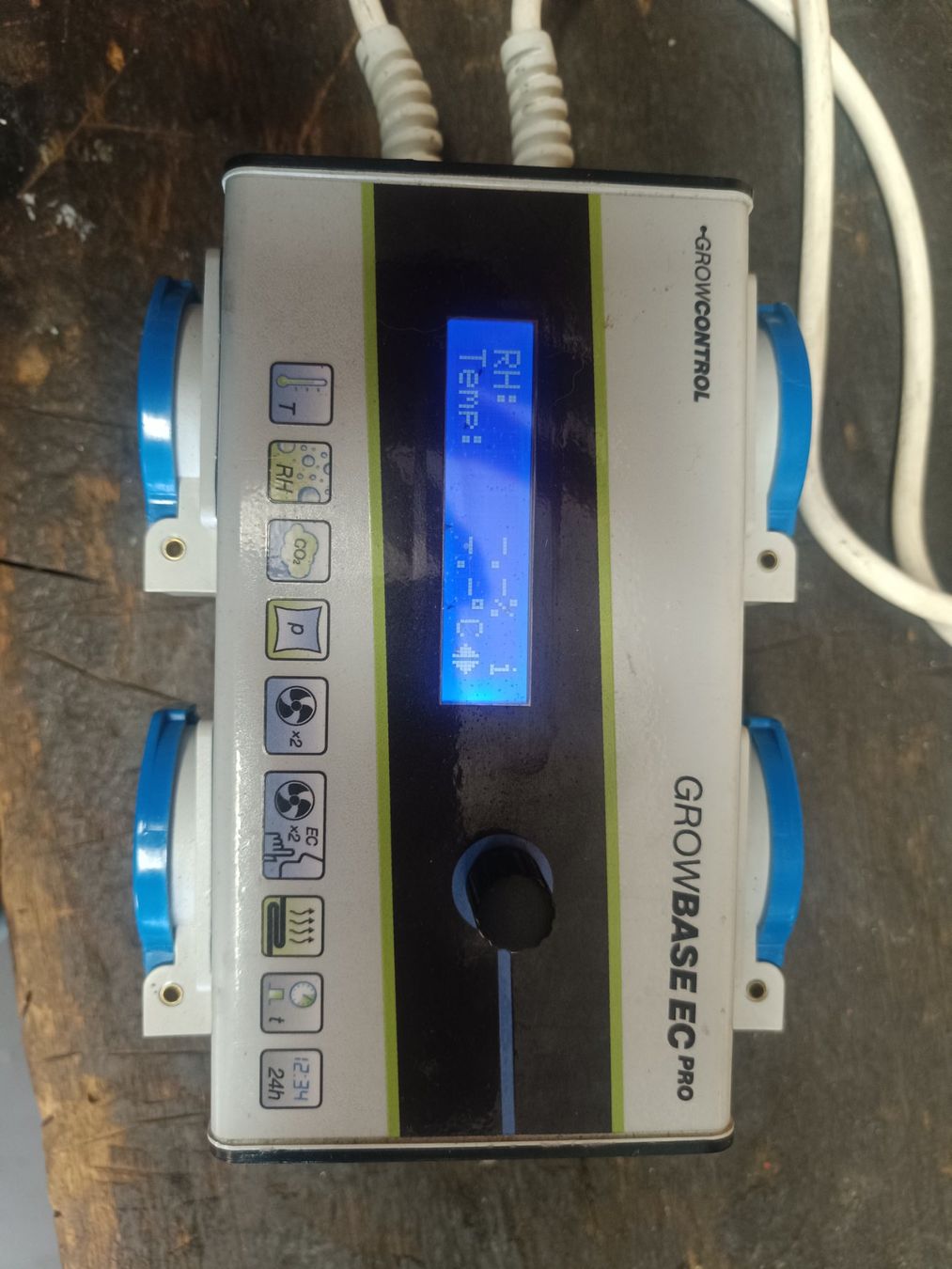 Growbox Altro: GROW Control Grow Base Ec Pro – Usato da Oberneunforn venduto da Tomtom8310