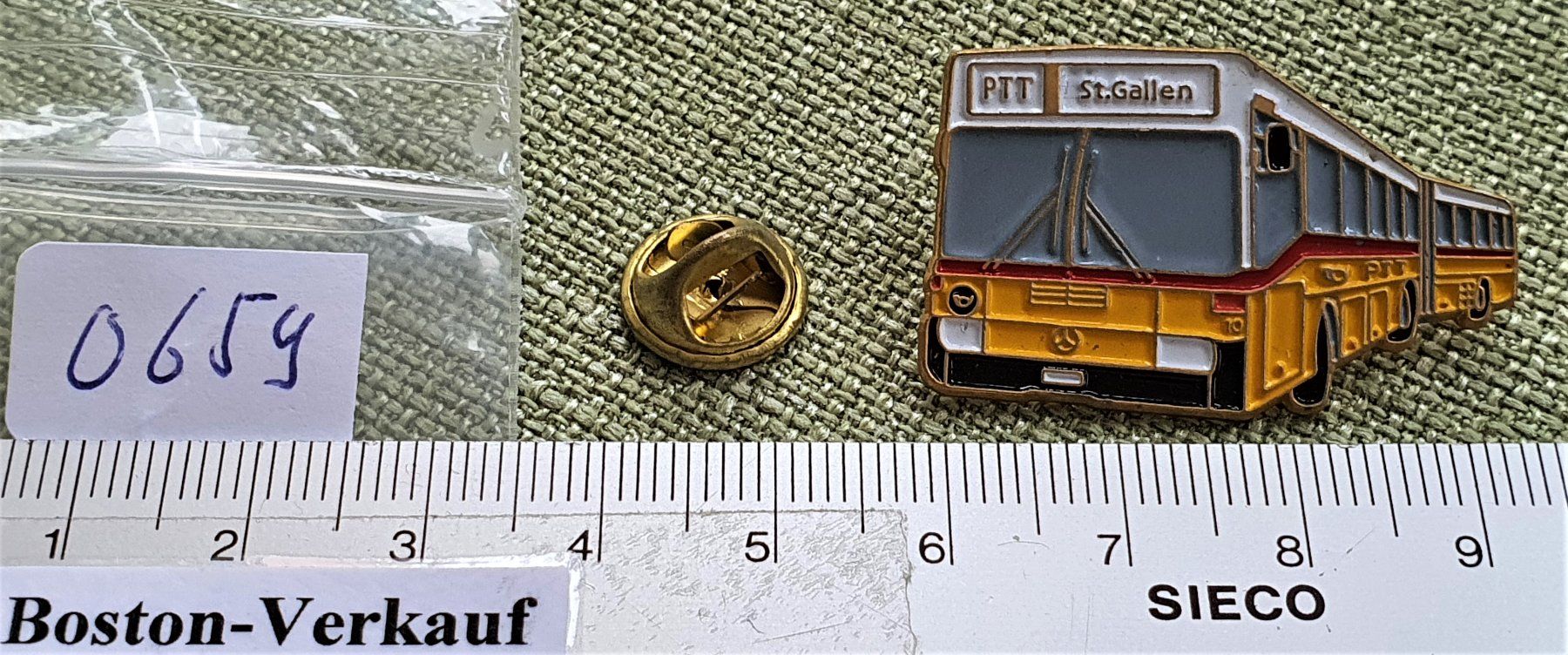 Mercedes-Benz Placchette & Badge: O659 - Pin Die Post PTT Postauto St. Gallen – Usato da Reinach BL venduto da Boston-Verkauf 1