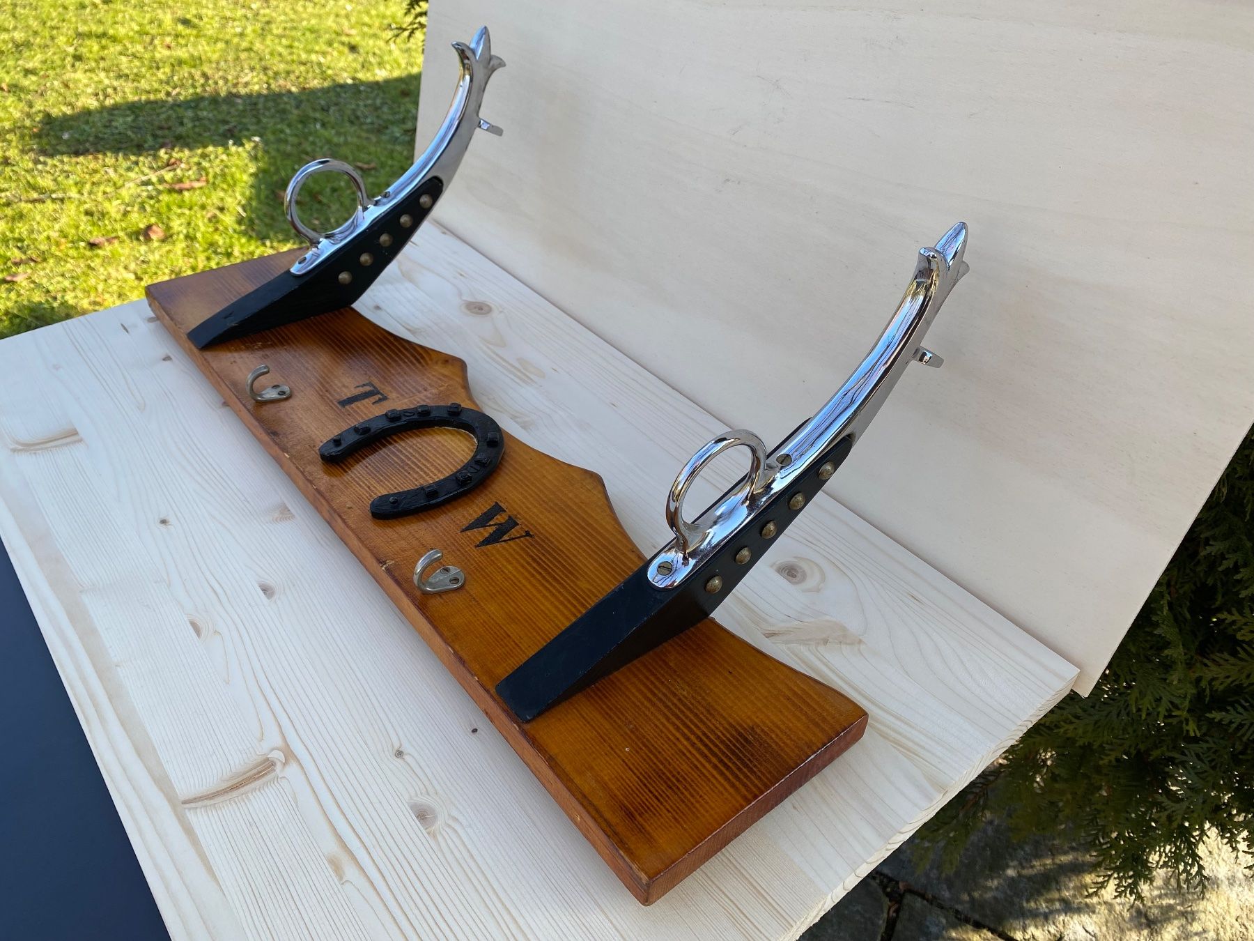 Carrozze: schöne Rösseler Garderobe mit Lilienspitzen – Usato da Feldbach venduto da Fea1 3